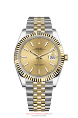 THIS OYSTER PERPETUAL DATEJUST 41 IN OYSTERSTEEL AND YELLOW GOLD FEATURES A FLUTED BEZEL AND A JUBILEE BRACELET. The light reflections on the case sides and lugs highlight the elegant profile of the 41 mm Oyster case, which is fitted with a fluted bezel. Aesthetically, the Datejust has spanned eras, while retaining the enduring codes that make it, notably in its traditional versions, one of the most recognized and recognizable of watches.