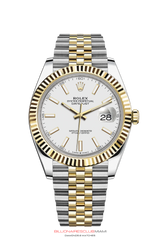 THIS OYSTER PERPETUAL DATEJUST 41 IN OYSTERSTEEL AND YELLOW GOLD FEATURES A FLUTED BEZEL AND A JUBILEE BRACELET. The light reflections on the case sides and lugs highlight the elegant profile of the 41 mm Oyster case, which is fitted with a fluted bezel. Aesthetically, the Datejust has spanned eras, while retaining the enduring codes that make it, notably in its traditional versions, one of the most recognized and recognizable of watches.